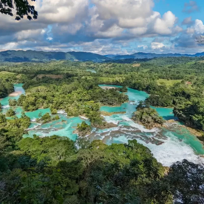 Las Nubes y Lagos de Montebello