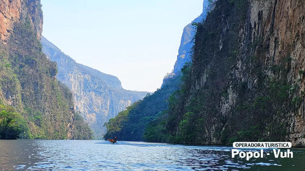 Chiapas es un mosaico de naturaleza, te presentamos  una experiencia inolvidable, CAÑON DEL SUMIDERO, MIRADORES DEL CAÑON Y  CHIAPA DE CORZO